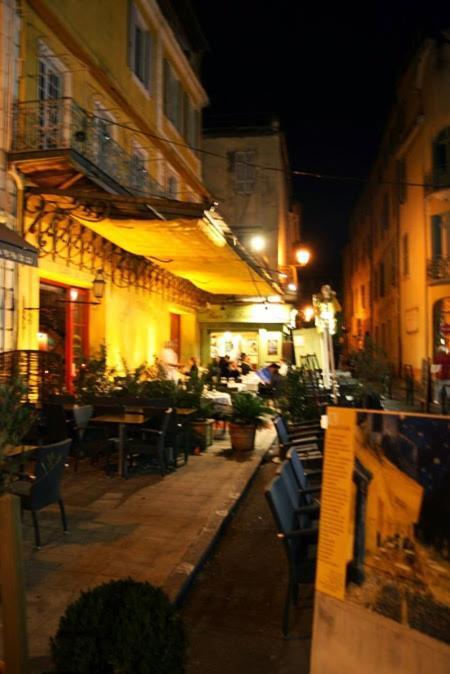 Studio Climatise, La Cloison Arles Ngoại thất bức ảnh