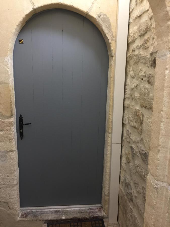 Studio Climatise, La Cloison Arles Ngoại thất bức ảnh